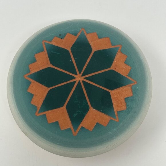 Native American ~ High Elk Sioux Pottery Trinket Bowl ~ Star Pattern - Picture 5 of 6